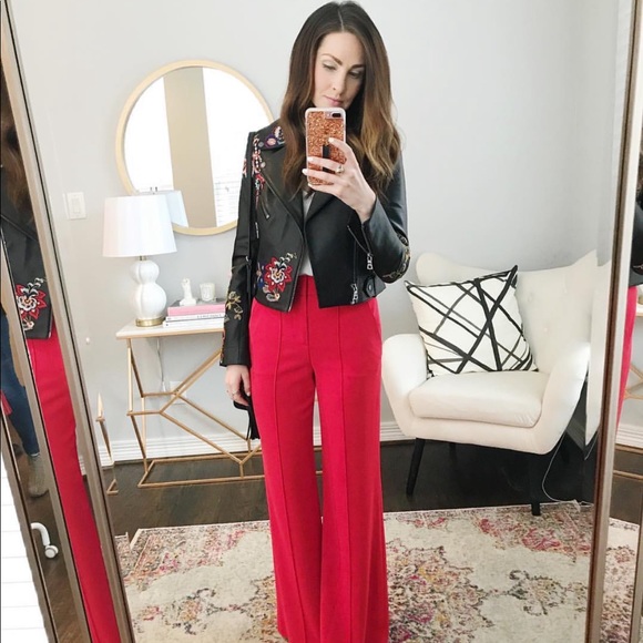 Meet your Posher, Olivia - Picture 6 of 8